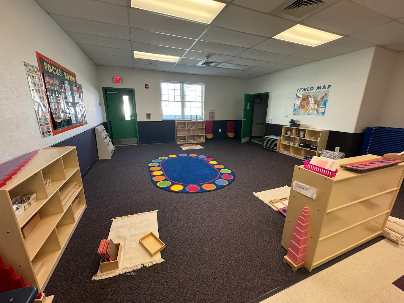 Montessori classroom in Gambrills MD promoting child independence